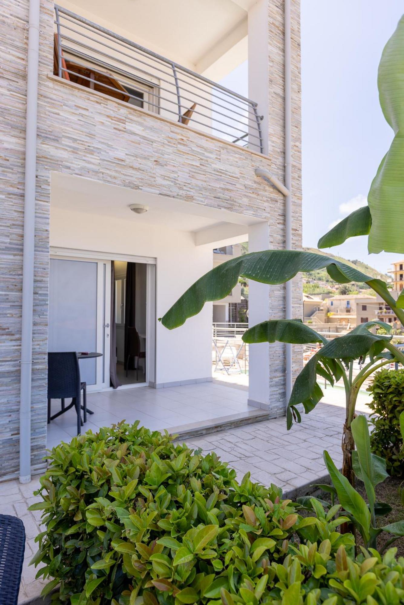 Bed and Breakfast Residenza Kalios Тропеа Екстер'єр фото